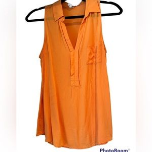 Old Navy Tennessee orange top . Size small